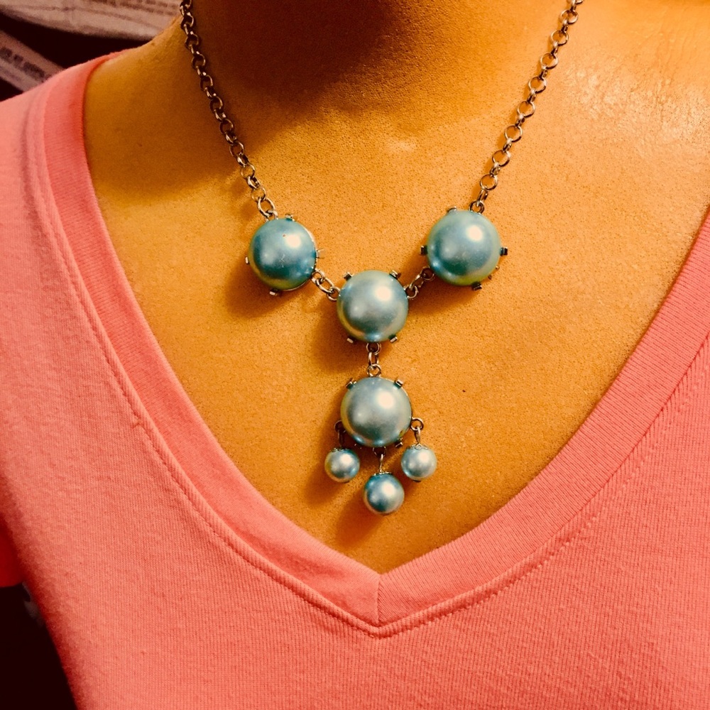 Charming aqua bubble necklace